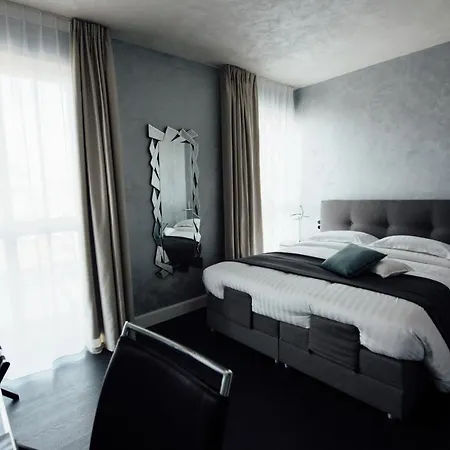 Hotel Amirauté