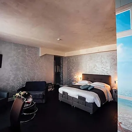 Otel Amiraute 3*