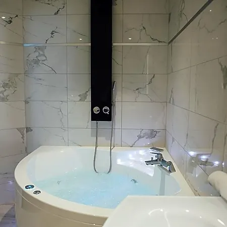 Amiraute Otel La Baule